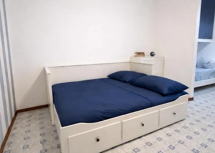 Vitadamare Apartament *